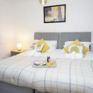 https://jdb-west-ham-apartment.brighton-hotels-england.com